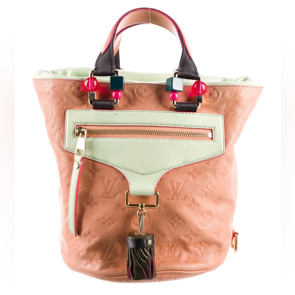 LOUIS VUITTON 2010 Underground duffle bag